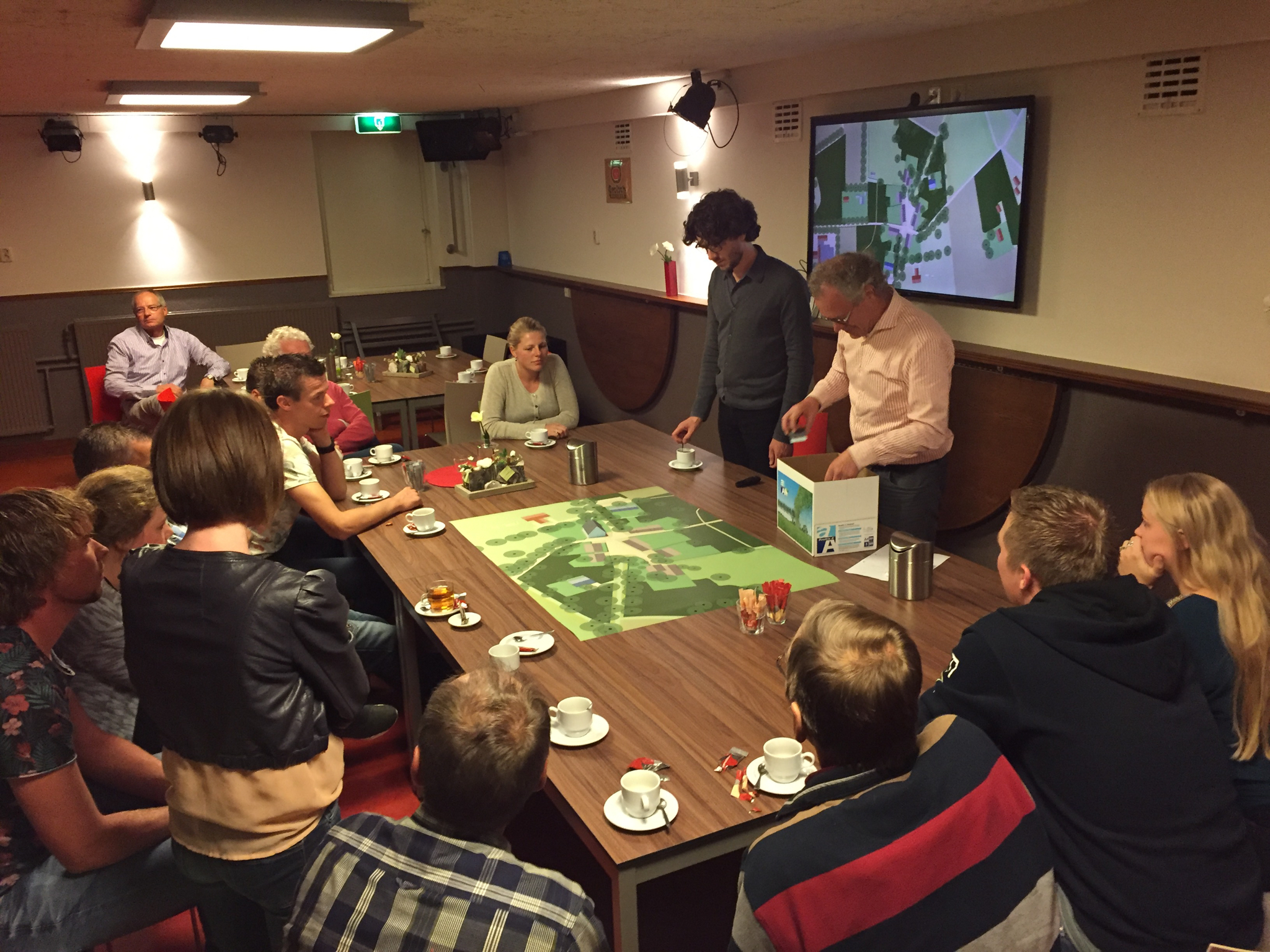 Geslaagde bijeenkomst Knooperf